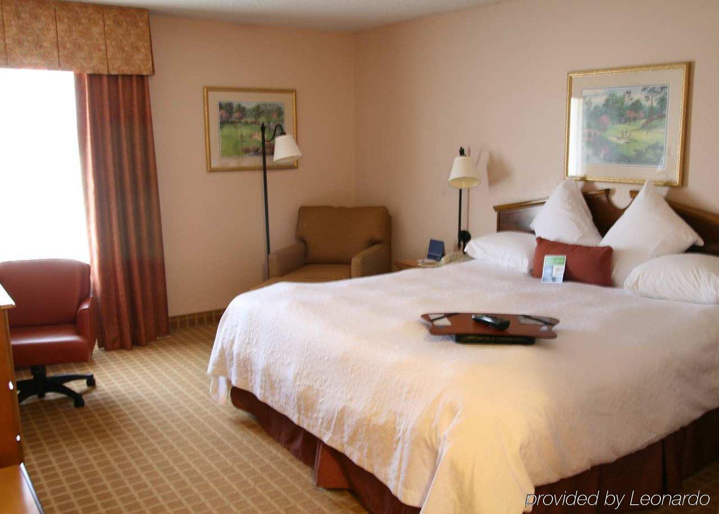 Hampton Inn Dallas Irving Las Colinas Room photo